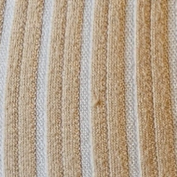 Bebe Sleeveless Turtle Neck Top Sz S - Picture 6 of 6